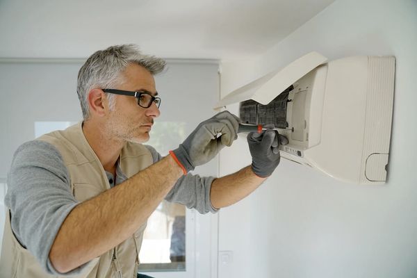 Top 4 Tips to Find the Best Heater Repair Services